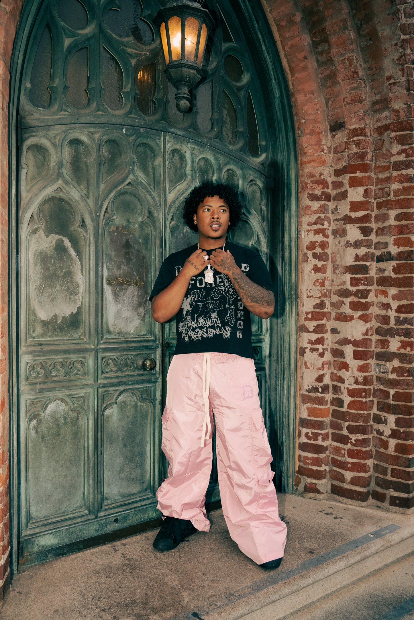 PINK PARACHUTE FLARE