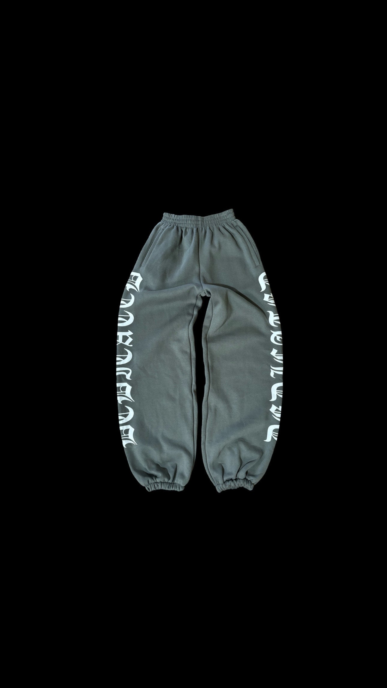 Top Doe Gray Sweats